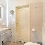 Haus Nis Randers *